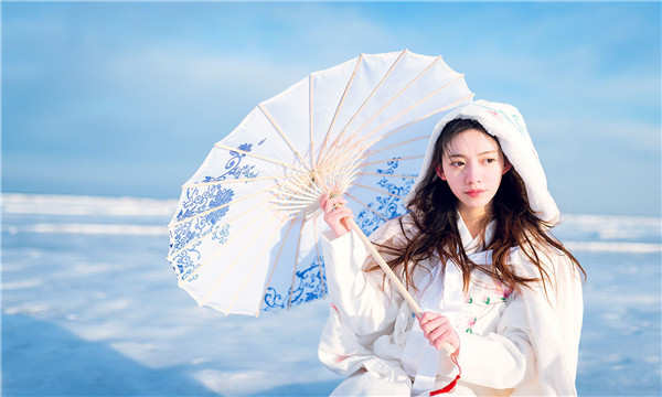 嘉荫试管代怀生子多少钱一个？助孕之路的费用分析与方案选择